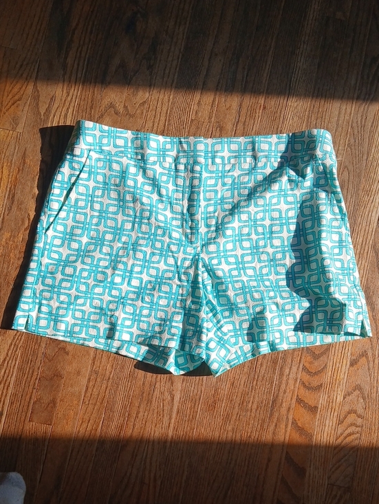 Trina Turk Pants - Trina Turk Cotton Viscose Blend Turquoise Geo High-Waist Shorts Size 12